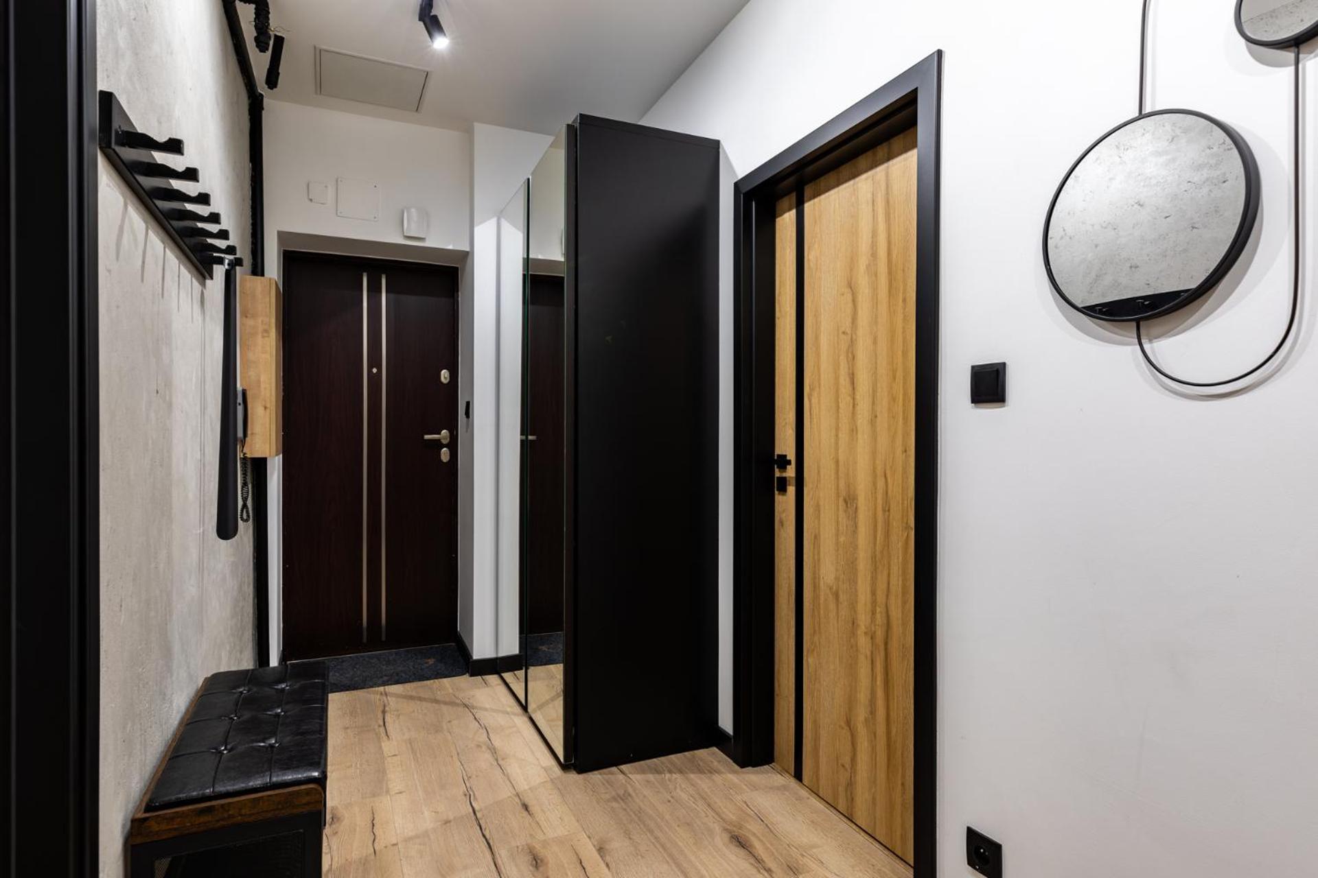 Apartamenty Premium, Faktura Vat, Zrodlowa Centrum Parter Ground Floor Parking Super Lokalizacja Two Bedrooms Kitchen 50 M2 Kielce Ngoại thất bức ảnh
