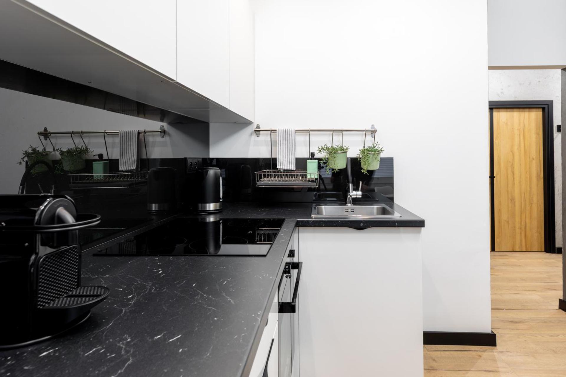 Apartamenty Premium, Faktura Vat, Zrodlowa Centrum Parter Ground Floor Parking Super Lokalizacja Two Bedrooms Kitchen 50 M2 Kielce Ngoại thất bức ảnh